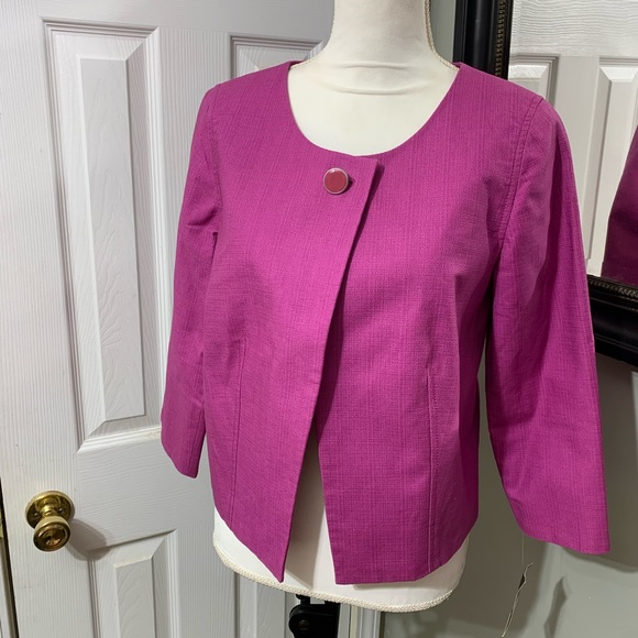 NWT Merona one button, fushia color, xs blazer. - Picture 4 of 11